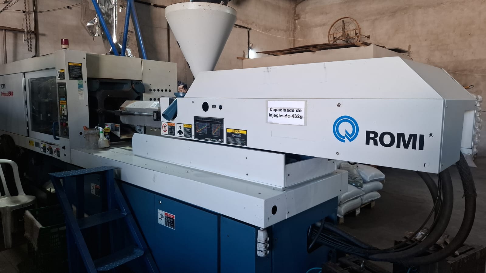 Injetora Romi Primax 150ton